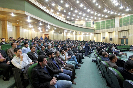 شانزدهم آذر نماد استعمارستیزی دانشجویان ایران است