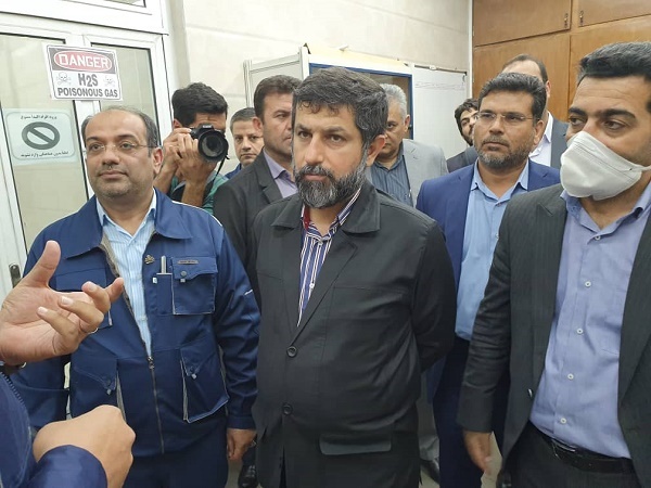 گزارش تصویری بازدید دکتر شریعتی  استاندار خوزستان از  خطوط  تولید   شرکت لوله سازی اهواز
