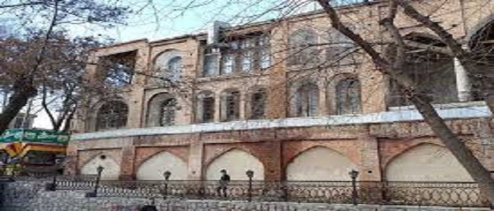 معرفی آثار تاریخی و جاذبه های گردشگری استان کردستان/غار کرفتو دیواندره، عمارت وکیل الملک سنندج، خانه آصف یا خانه کرد سنندج، قلعه پالنگان سنندج
