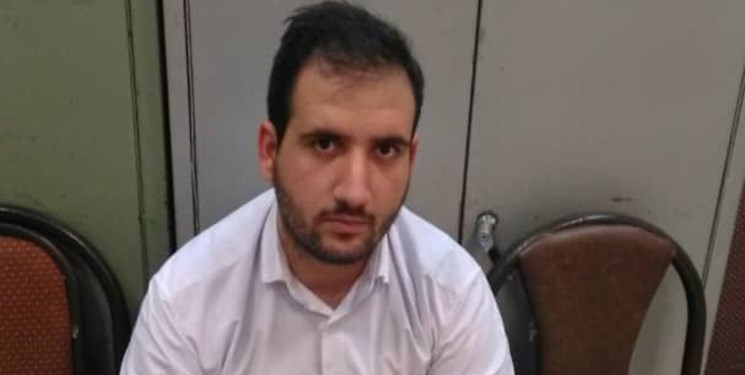 این فرد مأمور نیست