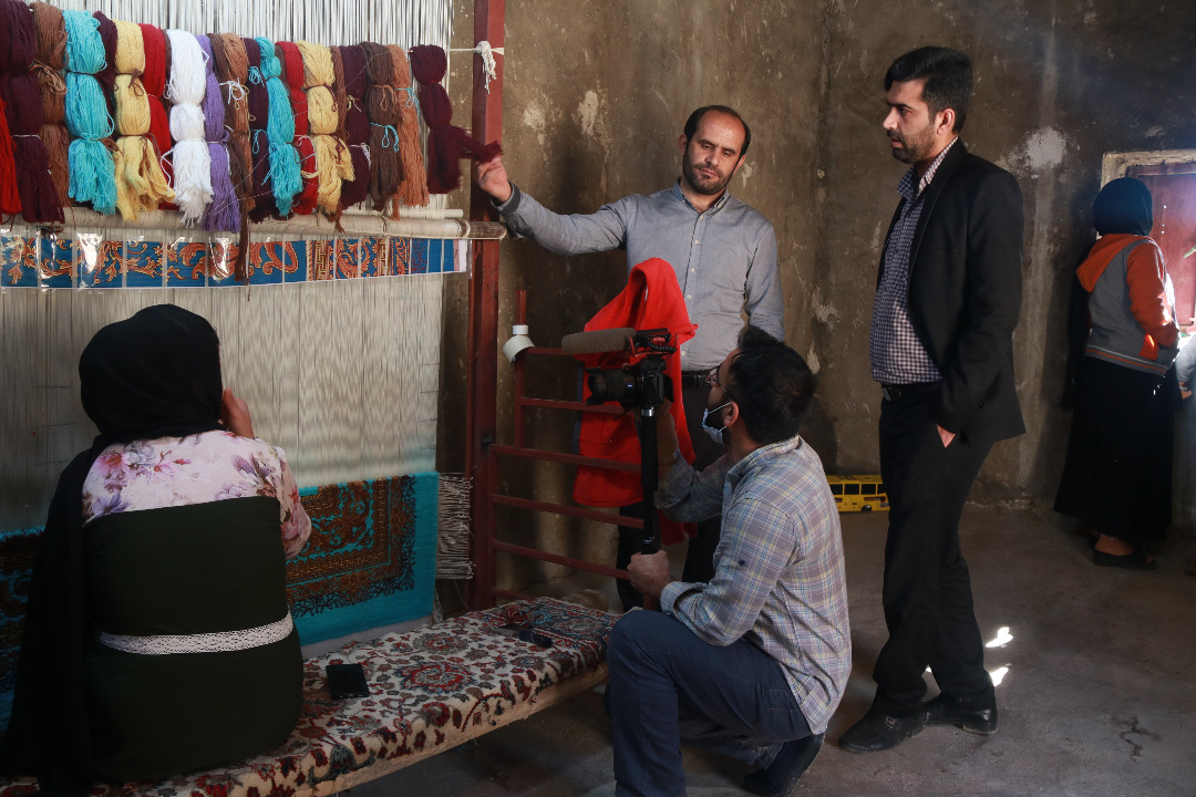 مدل اشتغال خرد، تجربه ی موفق توانمند سازی بنیاد علوی در حفظ روستاهای لنده+فیلم وتصویر مدل اشتغال خرد، تجربه ی موفق توانمند سازی بنیاد علوی در حفظ روستاهای لنده+فیلم وتصویر