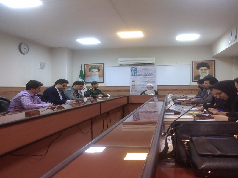 پوستر همایش «الگوی تحقق محله اسلامی مسجد محور» رونمایی شد