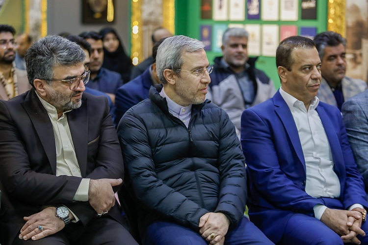 اهدای مدال طلای پاراتنیس روی میز قهرمان کشور به موزه حرم مطهر رضوی+ فیلم+ گزارش تصویری