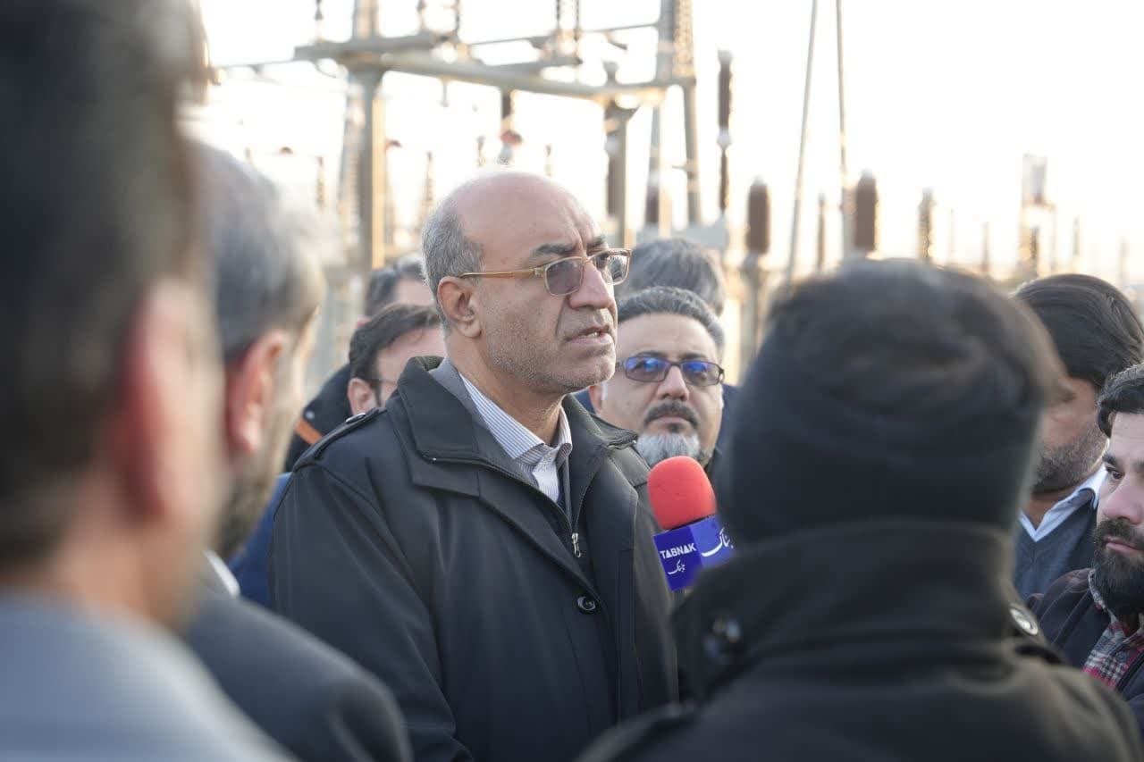 اعتبار به روز پروژه ۶۳.۲۰ سنقر ۴۰۰ میلیارد تومان است/پست ۶۳/۲۰ کیلوولت شهر سنقر تا پایان سال به بهره برداری می رسد