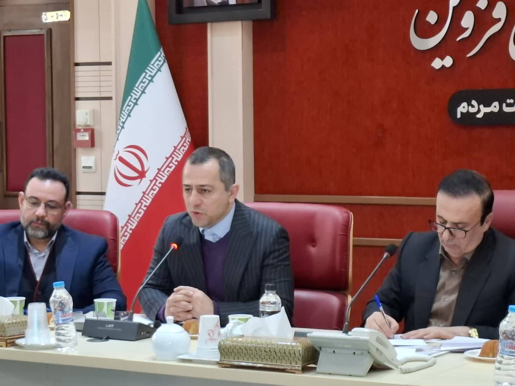 دستیاران جوان دولت وفاق از جوانان نمونه استانها انتخاب می شود دستیاران جوان دولت وفاق از جوانان نمونه استانها انتخاب می شود