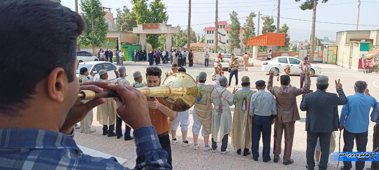 شماره ۳۱ دیدنی ترین صندوق رای ! / چراغ اول انتخابات را عشایر روشن کردند + فیلم