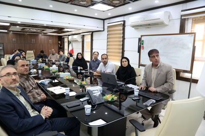 یکصد و هفتمین نشست کافه دانش با موضوع حدنگاری اراضی سنتی خوزستان از رودخانه ها و چاه ها برگزار شد