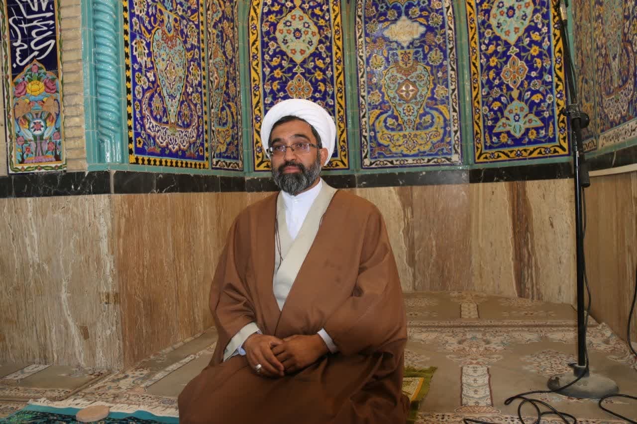 حجت الاسلام صباحی انسانی وارسته، مهربان و مردمدار بود/ یادش برای همیشه در کازرون ماندگار شد