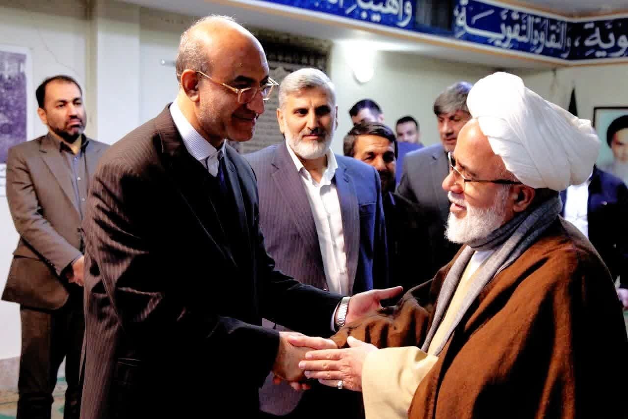 حل مشکلات استان کرمانشاه نیازمند تلاش و کار مضاعف است