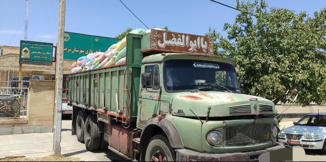 کشف و توقیف ۱۳ تن پسته جنگلی قاچاق به ارزش ۳ میلیارد تومان در مرزداران سرخس