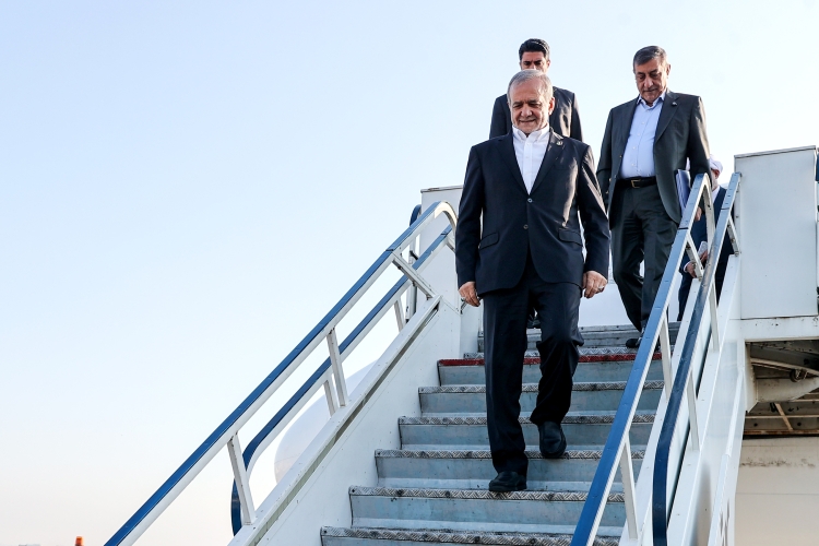 رئیس جمهور وارد استان آذربایجان غربی شد