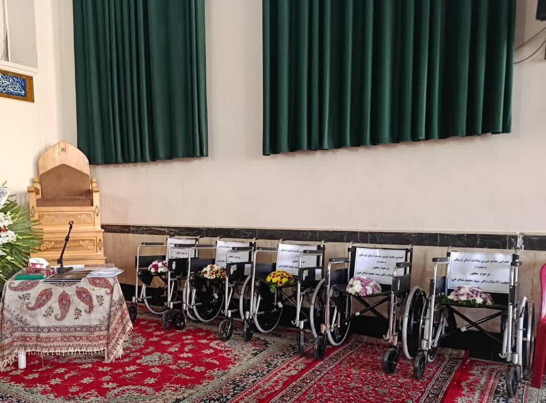 ویلچرهای وقفی بهجای تاجگل؛ تحولی در سنتهای عزاداری لرستان /در حال تنظیم ویلچرهای وقفی بهجای تاجگل؛ تحولی در سنتهای عزاداری لرستان /در حال تنظیم