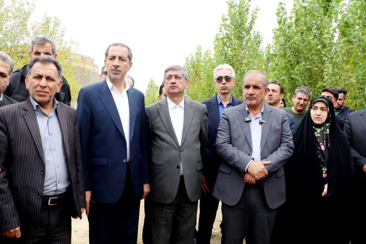 بازدید کمیسیون کشاورزی از باغ گیاهشناسی زاگرس / تأکید بر حفظ بانک ژنی و امنیت غذایی بازدید کمیسیون کشاورزی از باغ گیاهشناسی زاگرس / تأکید بر حفظ بانک ژنی و امنیت غذایی