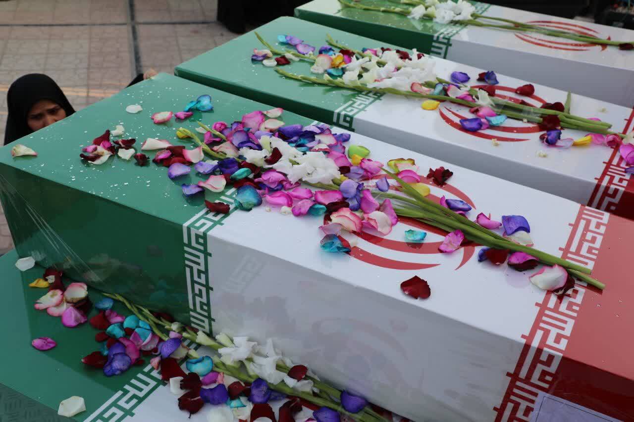 مراسم باشکوه تشییع شهدای گمنام در سمنان برگزار شد مراسم باشکوه تشییع شهدای گمنام در سمنان برگزار شد